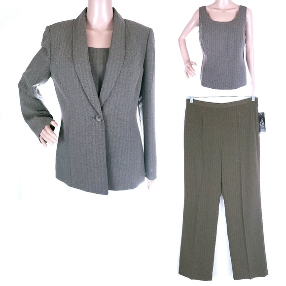 Kasper Classics Women Suits 3pc Blazer Top Pant Size 10 (32x31) - NWT